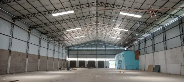 GALPÃO LOGÍSTICO P/ LOCAÇÃO MED. 2350 M2 IDEAL LOGÍSTICA PRÓXIMO TORQUATO TAPAJÓS!