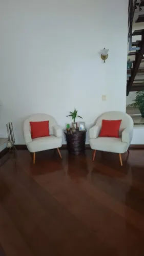Poltronas vintage reformadas.Perfeito estado