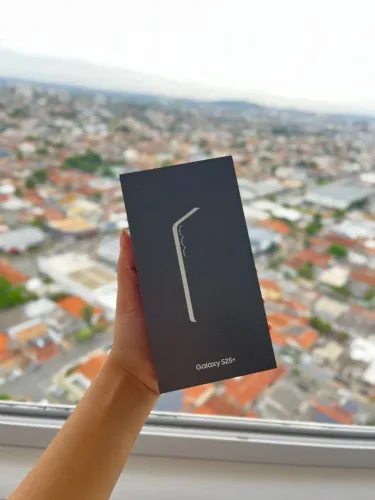 Samsung Galaxy S25 Plus 512GB ? potência, elegância e garantia de fábrica!