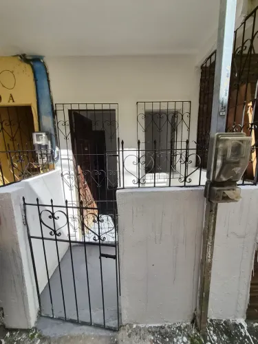  Casa à Venda em Pernambués - R$ 28.000
