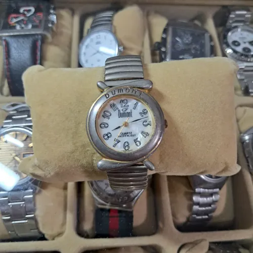Relógio Dumont Vintage Feminino - Bracelete de Expansão e Mostrador Madreperola