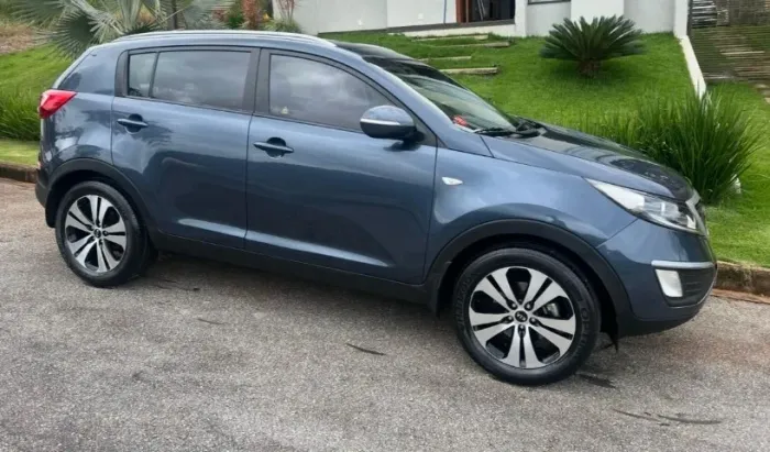 Kia Motors Sportage LX 2.0 16v/ 2.0 16V Flex Aut. 2013