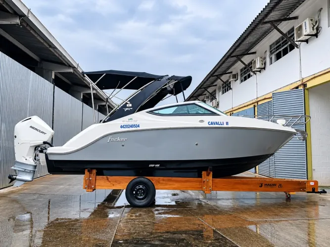 Focker 242 GTC - 2022 x1 Mercury 200 HP Popa ñ Nx Fs Phantom Triton Ventura