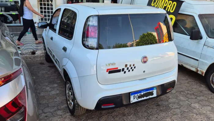 Fiat Uno Attractive 1.0 EVO Fire Flex 8V 5P 2020
