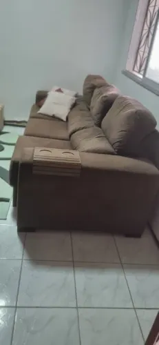 Vendo sofá retrátil e reclinável com 3 lugares