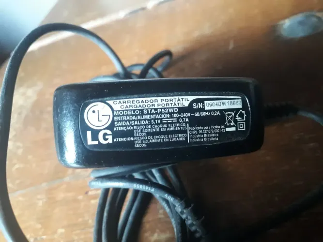 Carregador de celular 