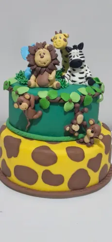 Bolo cenográfico Floresta/Safari