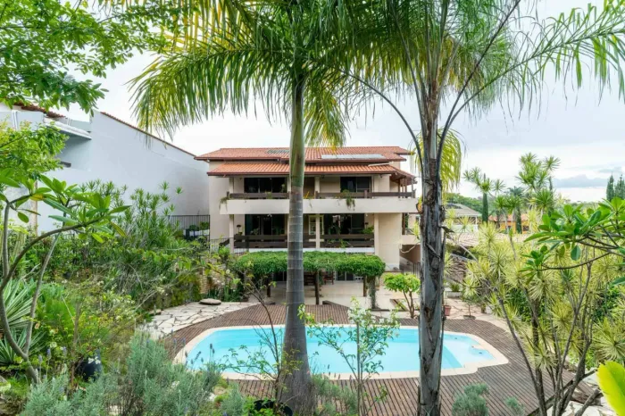 SHIS QI 27 CASA 5 QUARTOS LOCALIZAÇÃO