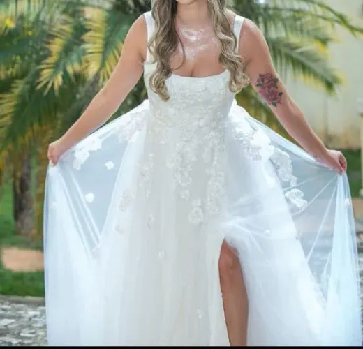 Vestido de noiva super luxuoso