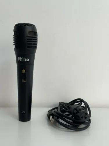 Microfone Phillips com cabo. 