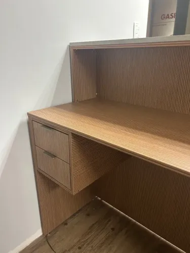 Balcão para recepção todo em MDF novo 