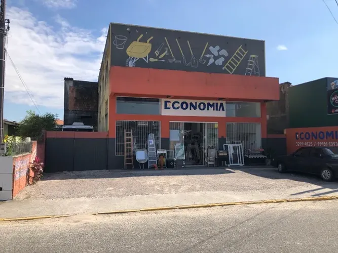 Galpão com ponto comercial / a venda em Biguaçu  !!!
