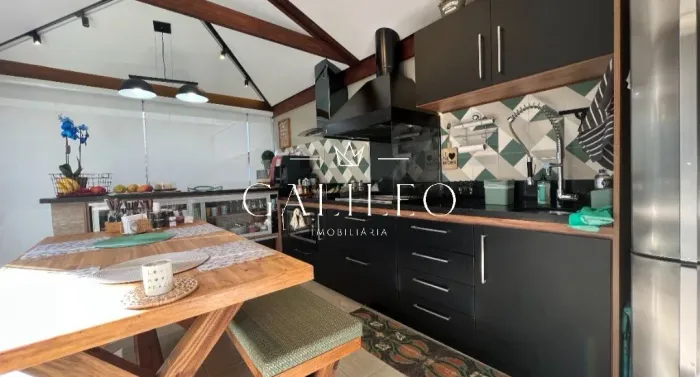 Casa á Venda no Condomínio Chácara Palmeiras Imperiais - Medeiros - Jundiaí -SP