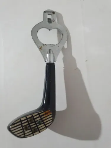 Abridor de Garrafas em Forma de Taco de Golfe antigo