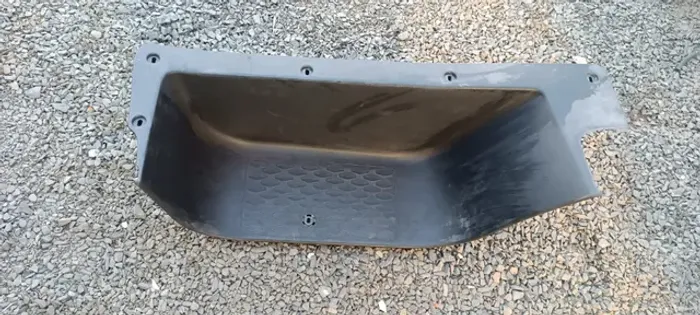 Degrau Pisante Porta Ld Iveco 35-150cs 5801869288
