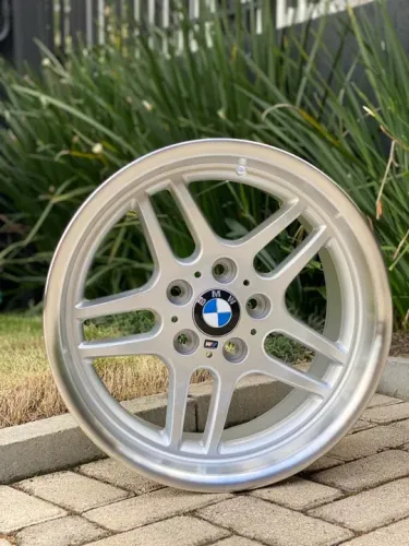 Rodas Bmw Style 37 Prata borda diamantada 5x120 - 17x8 e 17x9 
