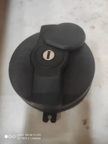 Tampa para tanque de carro