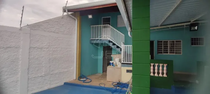 Chácara com piscina à venda no Bairro Santo Antônio Hortolândia SP