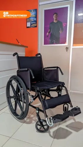 Cadeira de Rodas Iguape c/ Pneu Inflável - Carone