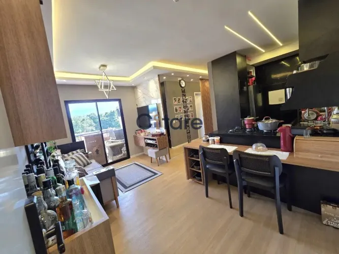 Apartamento no bairro Cambeba 100% projetado com 2 quartos e 2 banheiros. Condomínio com á