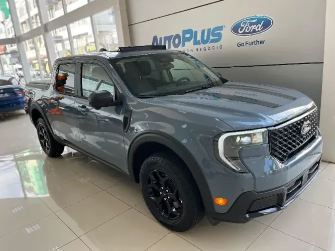 FORD MAVERICK BLACK 0KM