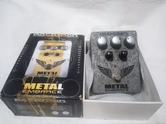 Pedal Rocktron Metal Embrace