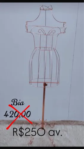 Manequim ROSÉ