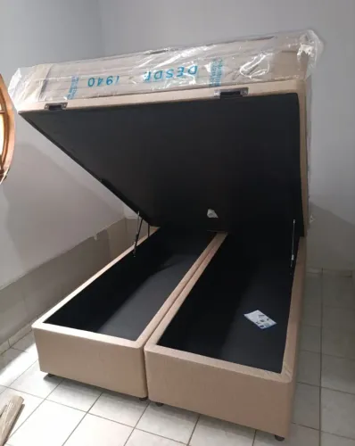 Cama box baú Probel Queen size molas ensacadas 