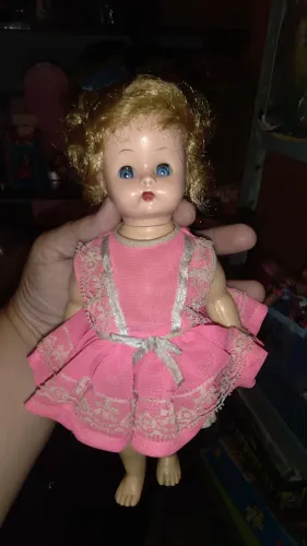 Boneca antiga