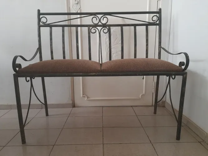 Namoradeira de Ferro em Arabesco