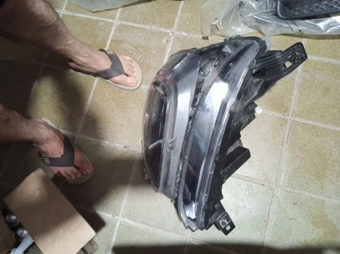Farol Montana LED