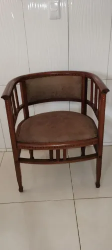 Cadeira de madeira nobre Meia Lua Anos 60