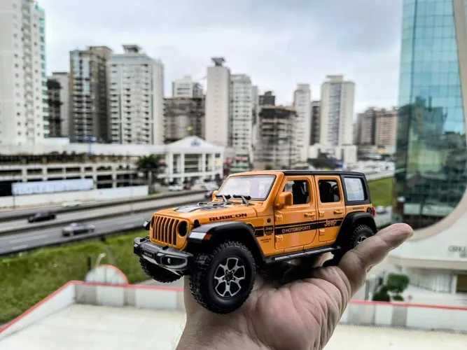 Jeep Rubicon Wrangler Escala 1 22