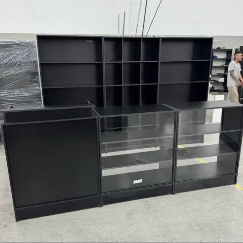 1 BALCÃO CAIXA E 2 BALCÕES VITRINES PRETOS - MDF