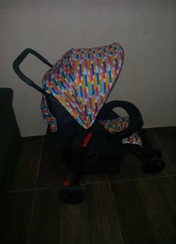 Carrinho  Voyage Delta otimo estado entrego apenas em itapetininga-sp 