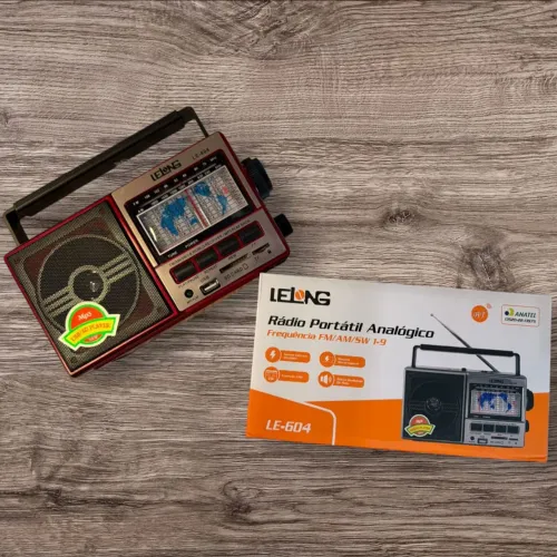 Rádio Portátil Analógico LE-604 com MP3 e USB