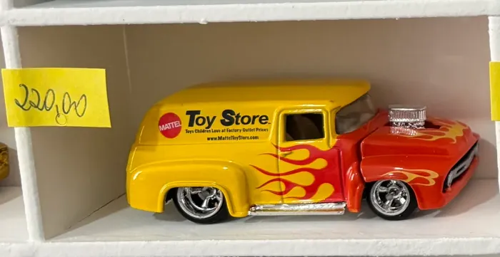Hot wheels 56 ford panel - toy store