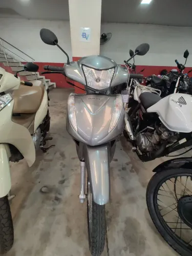 Honda BIZ 125 2015