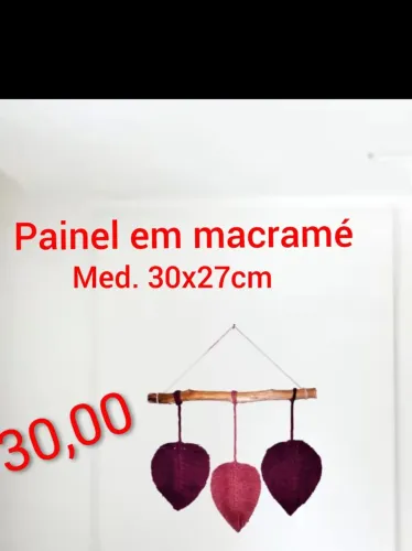 Painel de folhas em macramé