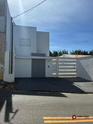 5 Sobrados com 2 dormitórios à venda por R$ 3.000.000 - Aparecidinha - Sorocaba/SP