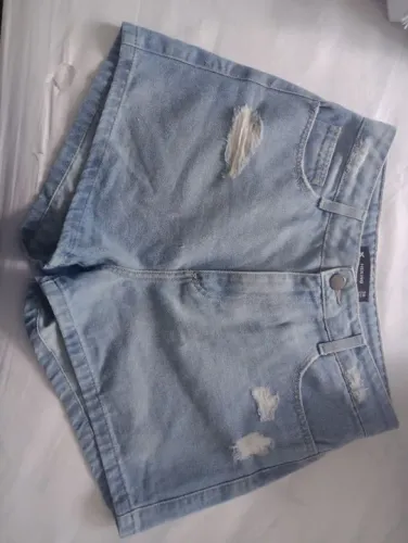 Short Jeans Destroyed Feminino