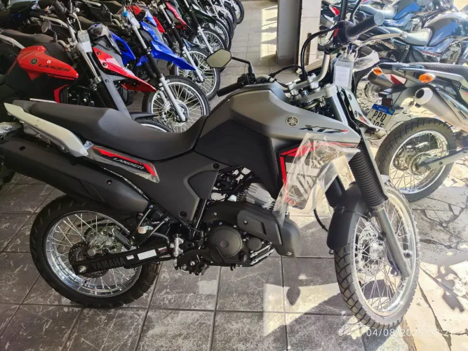 YAMAHA XTZ LANDER 250 CINZA 2025 0 KM SHALON MOTOS 