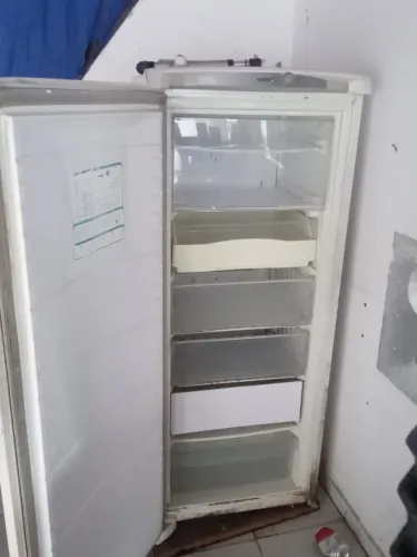 Geladeira e freezer