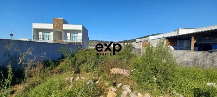 LINDO TERRENO EM PENHA