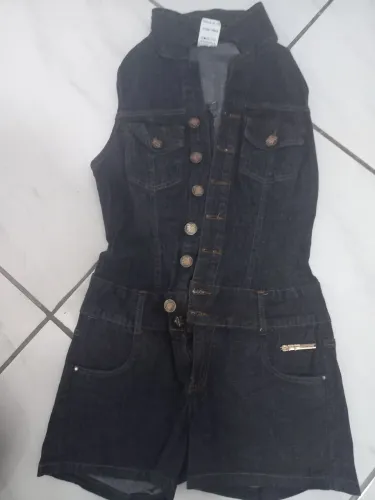 Macacão Jeans Curto Feminino, usado apenas 1 vez
