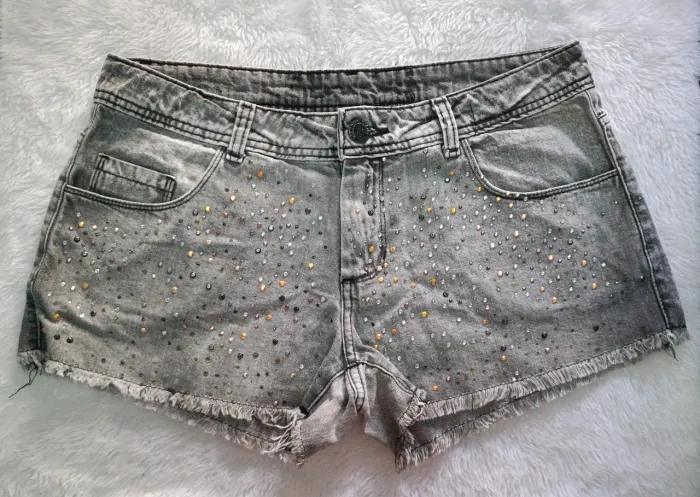 Short jeans
