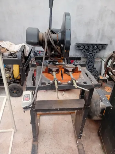 Serra de cortar aluminio