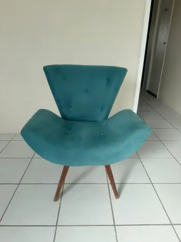 Poltrona  Acolchoada Verde