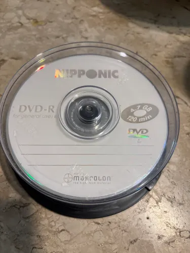 25 DVD-R nunca utilizados NIPPONIC 4,7 GB