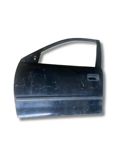 Porta dianteira esquerda Corsa 1994 á 2002